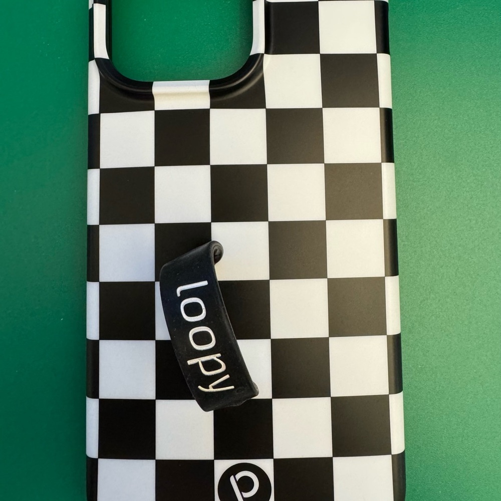 Loopy Checkered Phone Case with Black Grip for iPhone 15 Pro Max